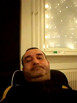 Snapshot of markostoitchev12 chatting on November 27, 2025, 6:26 am markostoitchev12 online show from November 27, 2025, 6:26 am
