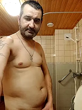 Snapshot of markostoitchev12 chatting on December 22, 2025, 10:12 am markostoitchev12 online show from December 22, 2025, 10:12 am
