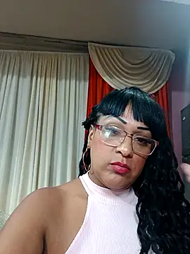 SabrinaColin online show from March 3, 2026, 3:23 am