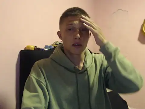 Snapshot of Cronos_Hot_8 chatting on February 24, 2026, 12:25 pm Cronos Hot 8 online show from February 24, 2026, 12:25 pm