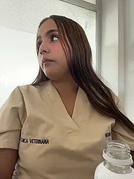 Noa Harper- online show from April 11, 2026, 8:35 pm