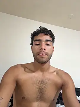 its alejandro27 online show from April 19, 2026, 8:11 pm