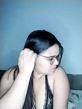 SamanthaStonee online show from March 12, 2026, 6:19 am