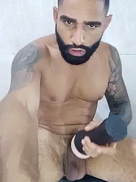 Lucius40 online show from February 3, 2026, 6:40 am