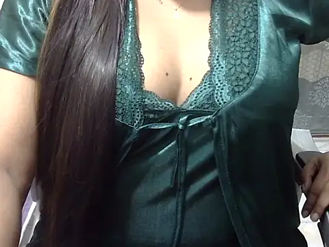 SumaiyaSultana online show from August 8, 2026, 4:42 pm