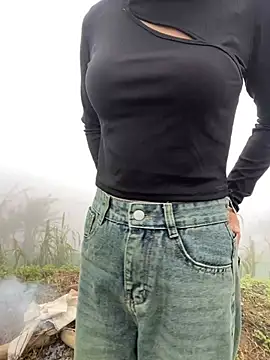 Snapshot of susin-beo chatting on February 10, 2026, 2:04 am susin-beo online show from February 10, 2026, 2:04 am