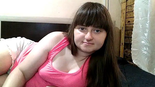 LuckyLust15 online show from July 28, 2026, 1:21 pm