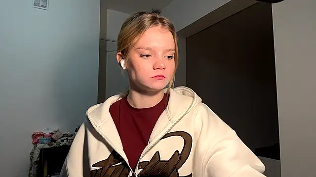 Tiffany Muse online show from February 25, 2026, 11:03 pm