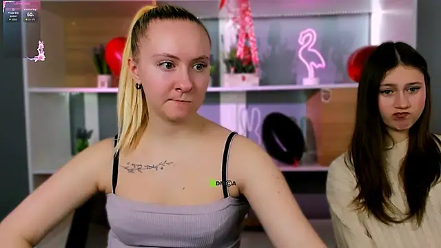 Snapshot of arianaa_cat chatting on February 22, 2026, 8:57 am arianaa cat online show from February 22, 2026, 8:57 am