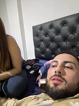 Snapshot of joeandlove chatting on February 2, 2026, 2:32 am joeandlove online show from February 2, 2026, 2:32 am