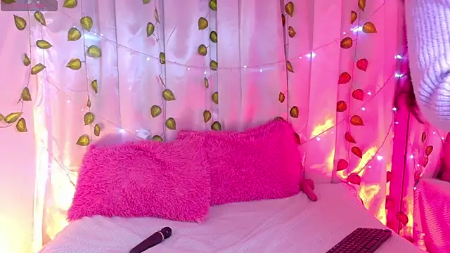 AlannaSmiless online show from March 30, 2026, 1:12 pm