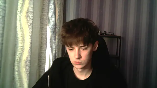 Snapshot of Sweet_Dude chatting on February 12, 2026, 8:09 am Sweet Dude online show from February 12, 2026, 8:09 am