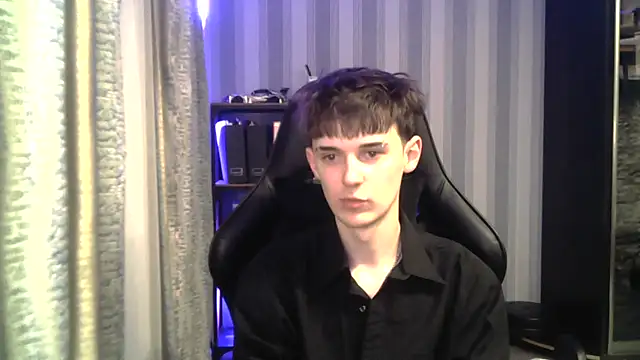 Snapshot of Sweet_Dude chatting on February 26, 2026, 8:52 pm Sweet Dude online show from February 26, 2026, 8:52 pm