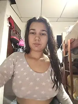 Snapshot of Merliah_1 chatting on June 19, 2026, 1:04 pm Merliah 1 online show from June 19, 2026, 1:04 pm