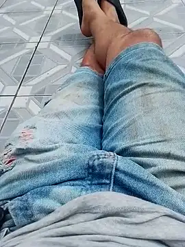 pau-de-ourod online show from April 8, 2026, 12:16 pm