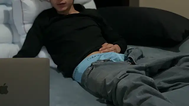 Mardelrey online show from April 11, 2026, 7:40 pm