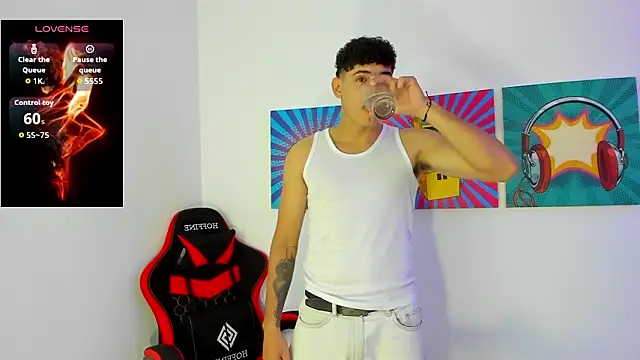 Snapshot of justin_payn14 chatting on February 20, 2026, 7:25 pm justin payn14 online show from February 20, 2026, 7:25 pm