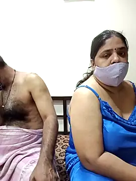 HoneyHush online show from April 8, 2026, 5:51 am