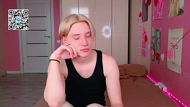 Ron Vilss online show from April 13, 2026, 4:29 am