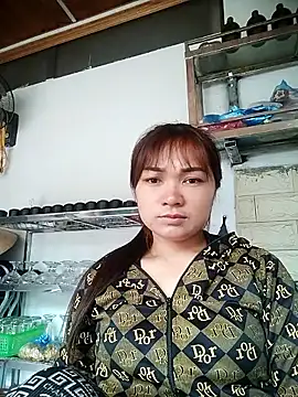 Snapshot of cute-hiphop chatting on May 19, 2026, 3:35 am cute-hiphop online show from May 19, 2026, 3:35 am