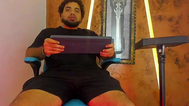 Snapshot of Chris_Evans22 chatting on February 22, 2026, 12:47 pm Chris Evans22 online show from February 22, 2026, 12:47 pm