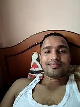 Snapshot of Mumbai_handsom92 chatting on February 2, 2026, 4:11 am Mumbai handsom92 online show from February 2, 2026, 4:11 am