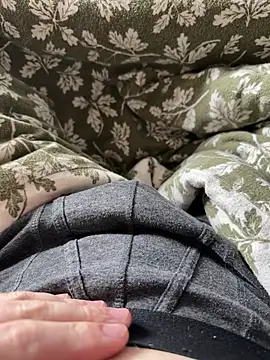 twankletoes1234 online show from February 6, 2026, 1:47 pm