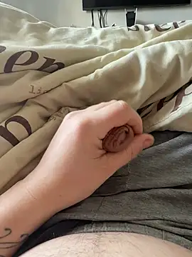 twankletoes1234 online show from March 23, 2026, 9:57 am