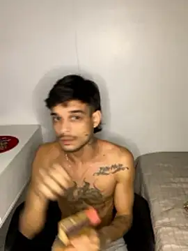 Snapshot of ruffvip chatting on January 31, 2026, 11:14 pm ruffvip online show from January 31, 2026, 11:14 pm