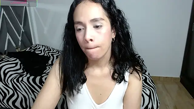 paula lopez   online show from March 21, 2026, 11:08 pm