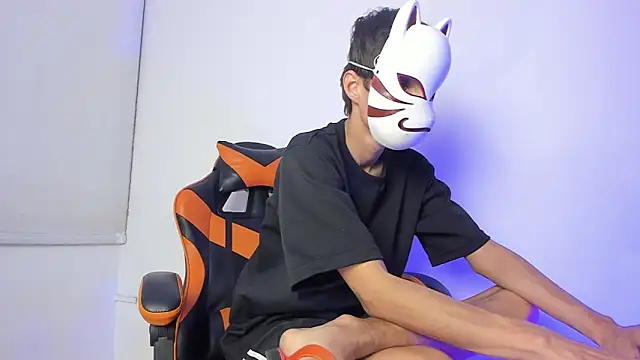 Senpai Lover  online show from March 20, 2026, 8:35 pm