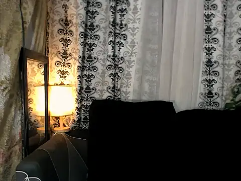 Queen-barbie online show from July 15, 2026, 2:06 am