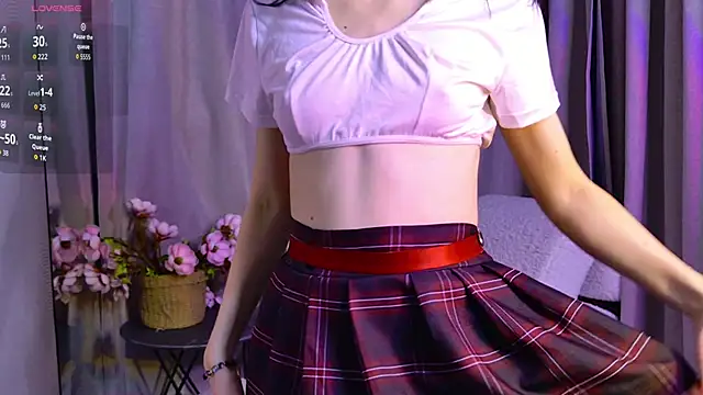 NicoleLuxe online show from March 3, 2026, 7:09 pm