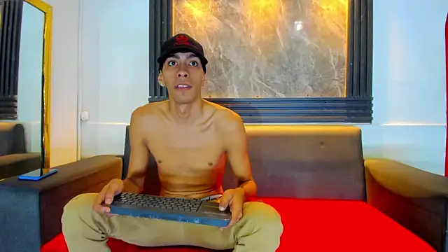 biig boy online show from May 13, 2026, 8:06 pm