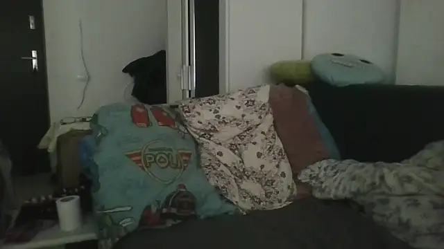 Snapshot of vitalik66679 chatting on April 4, 2026, 6:33 am vitalik66679 online show from April 4, 2026, 6:33 am