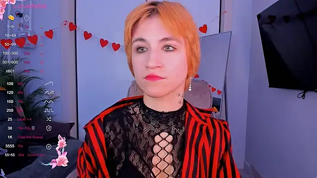 AutumnWhisper online show from April 10, 2026, 3:39 pm