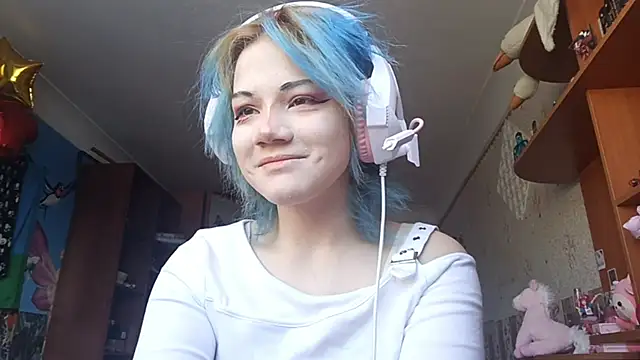 Snapshot of KathernSaulters chatting on February 13, 2026, 6:09 am KathernSaulters online show from February 13, 2026, 6:09 am