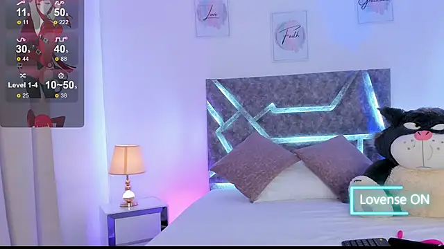 emilycat777  online show from March 29, 2026, 6:35 am