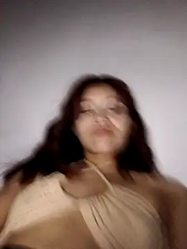 Eveeuu online show from February 18, 2026, 2:07 am