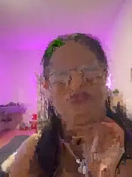 Snapshot of MelOnlyOf chatting on February 10, 2026, 3:49 pm MelOnlyOf online show from February 10, 2026, 3:49 pm