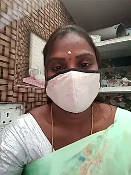 Snapshot of Tamil_Hot_Nisha chatting on February 12, 2026, 5:46 am Tamil Hot Nisha online show from February 12, 2026, 5:46 am