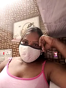 Snapshot of Tamil_Hot_Nisha chatting on February 13, 2026, 5:20 pm Tamil Hot Nisha online show from February 13, 2026, 5:20 pm