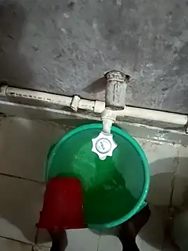 nanibabu7999 online show from April 17, 2026, 10:57 pm