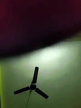 06Rozi online show from February 19, 2026, 8:16 pm