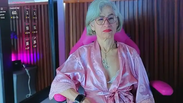 Snapshot of miss_monserrate01 chatting on April 27, 2026, 1:42 pm miss monserrate01 online show from April 27, 2026, 1:42 pm