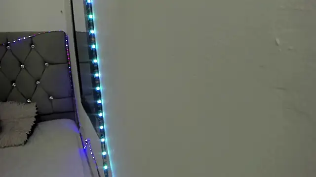 Snapshot of _1DERECK chatting on February 16, 2026, 10:44 am 1DERECK online show from February 16, 2026, 10:44 am