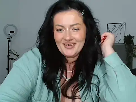 Jasmin0e online show from March 27, 2026, 10:09 pm