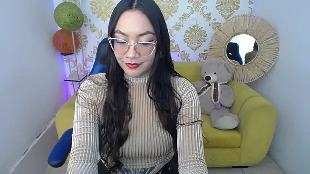 ALISS M  online show from February 18, 2026, 8:16 pm