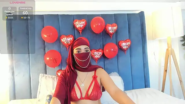 Snapshot of fatimarab__ chatting on February 14, 2026, 4:20 am fatimarab online show from February 14, 2026, 4:20 am