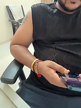 Snapshot of Rah0091 chatting on February 4, 2026, 9:59 am Rah0091 online show from February 4, 2026, 9:59 am